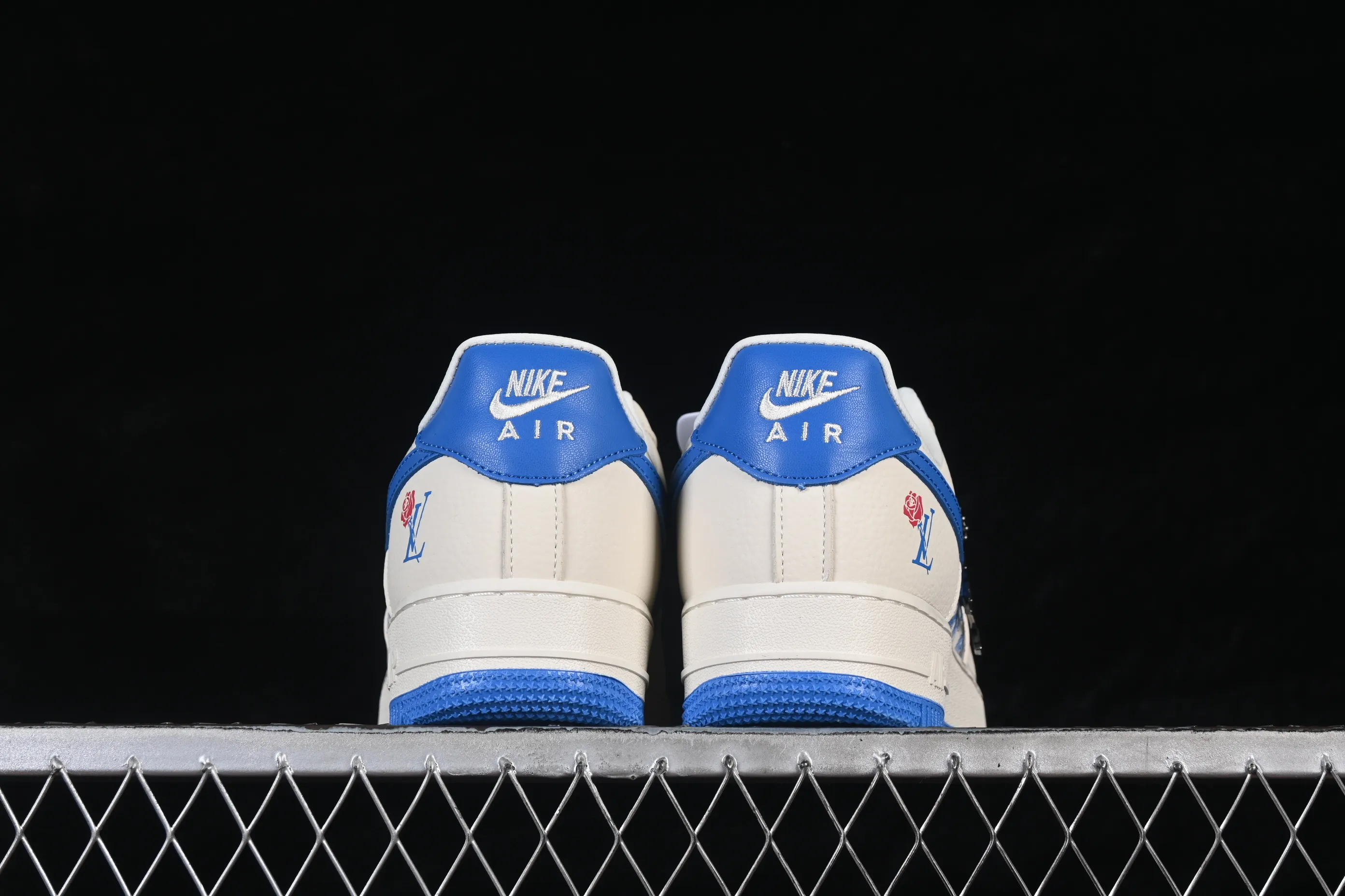 All categories Nk Air Force 1 Air Force series Nk Air Force 1 Low Air Force low-top Nike Air Force 1'07 Low Valentine's Day theme Air Force 1 low-top casual sneakers BK1916-009